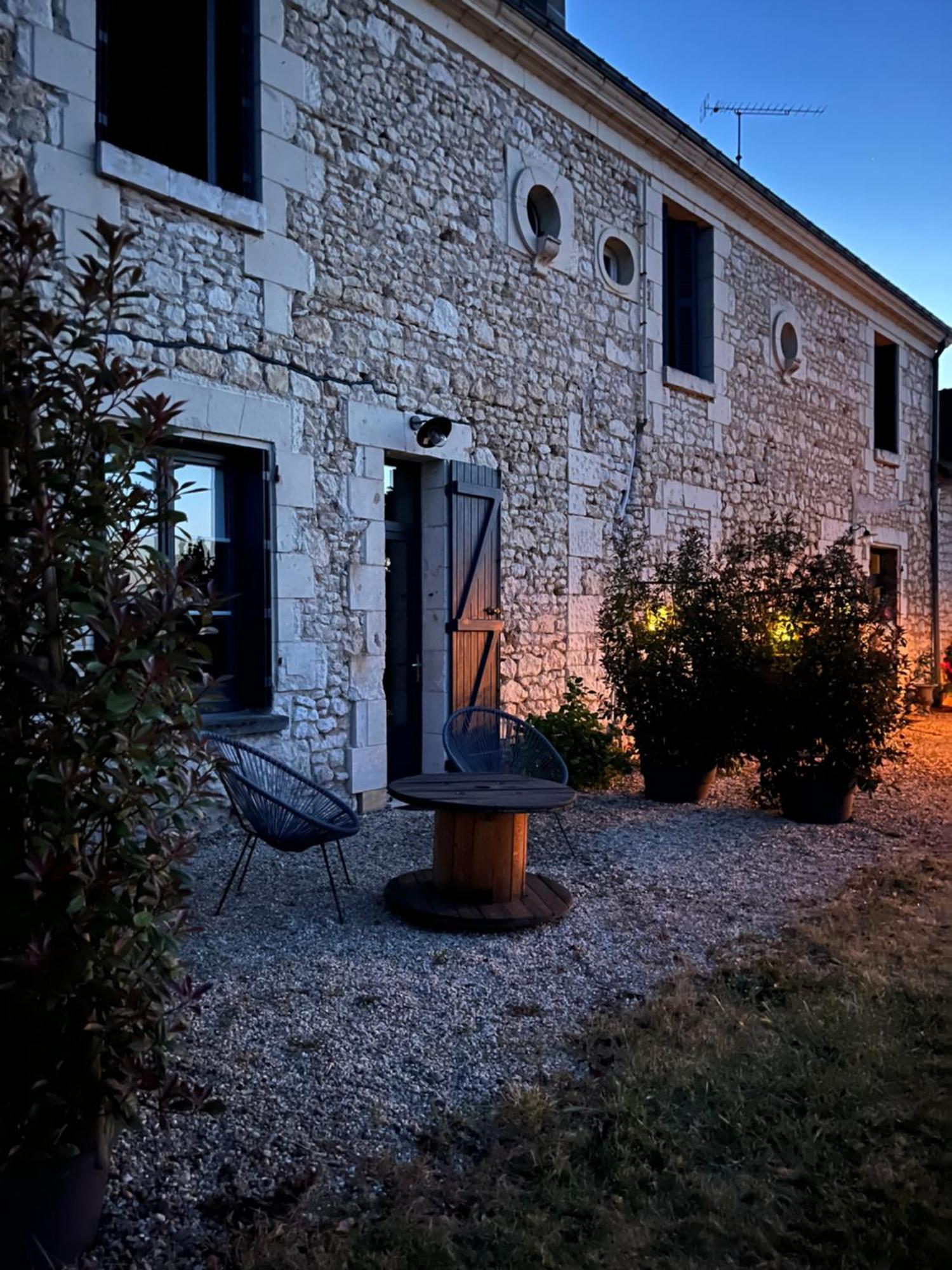 Bed and Breakfast La Gouronerie Parcay-sur-Vienne Екстер'єр фото
